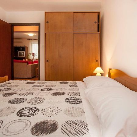 Apartment Regina Rovinj Buitenkant foto