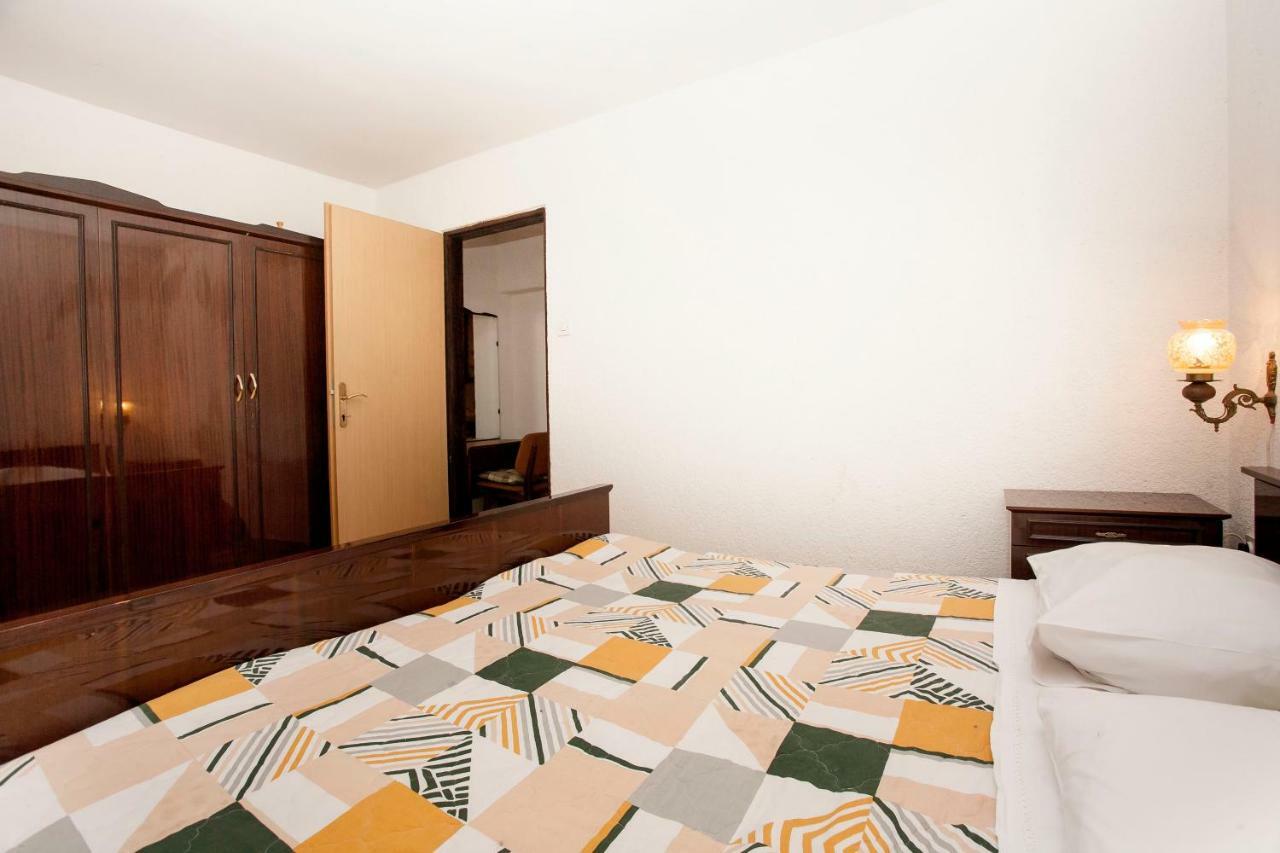 Apartment Regina Rovinj Buitenkant foto