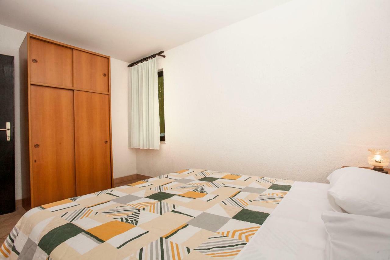 Apartment Regina Rovinj Buitenkant foto