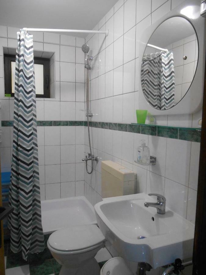 Apartment Regina Rovinj Buitenkant foto