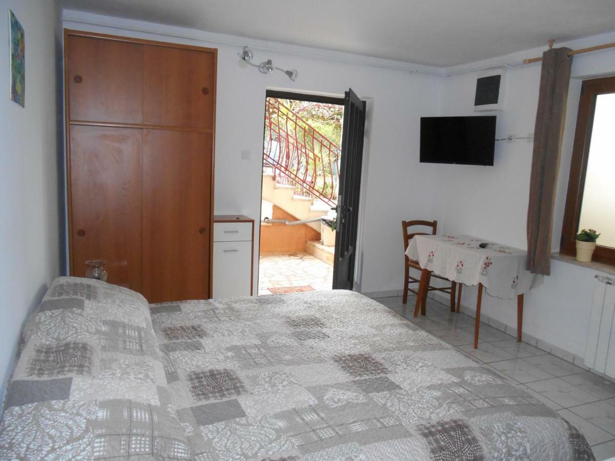 Apartment Regina Rovinj Buitenkant foto