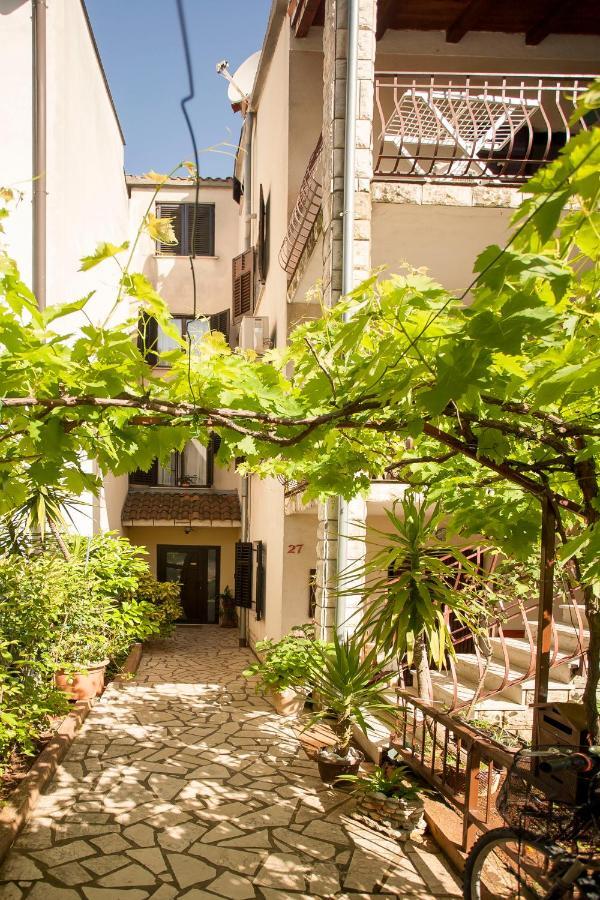 Apartment Regina Rovinj Kamer foto